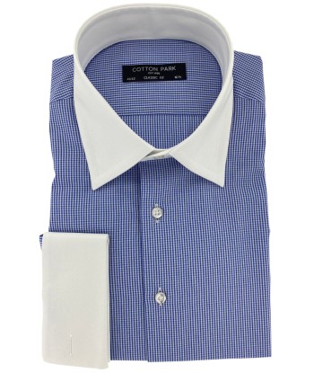 Chemise vichy bleu avec col et poignets mousquetaires blancs Véritable concentré