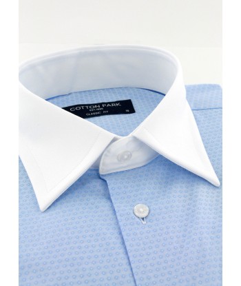 Chemise à motifs bleu ciel col et poignets mousquetaires blancs les ctes