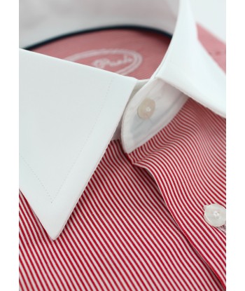 Chemise double retors col blanc à fines rayures rouges en ligne