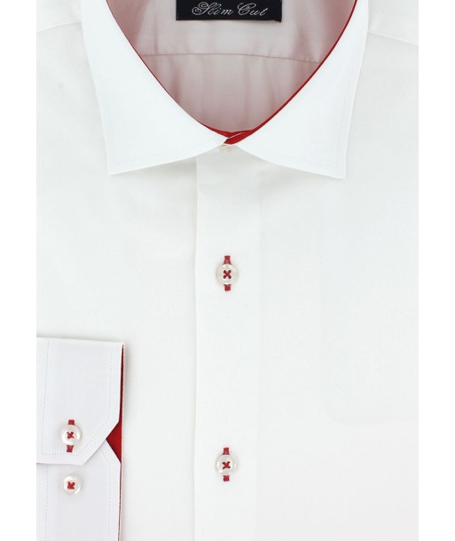 Chemise cintrée blanche opposition rouge une grave pollution 